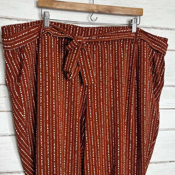 Torrid Pull On Taper Stretch Crepe Pants Burnt Orange Size 4X - Picture 11 of 11